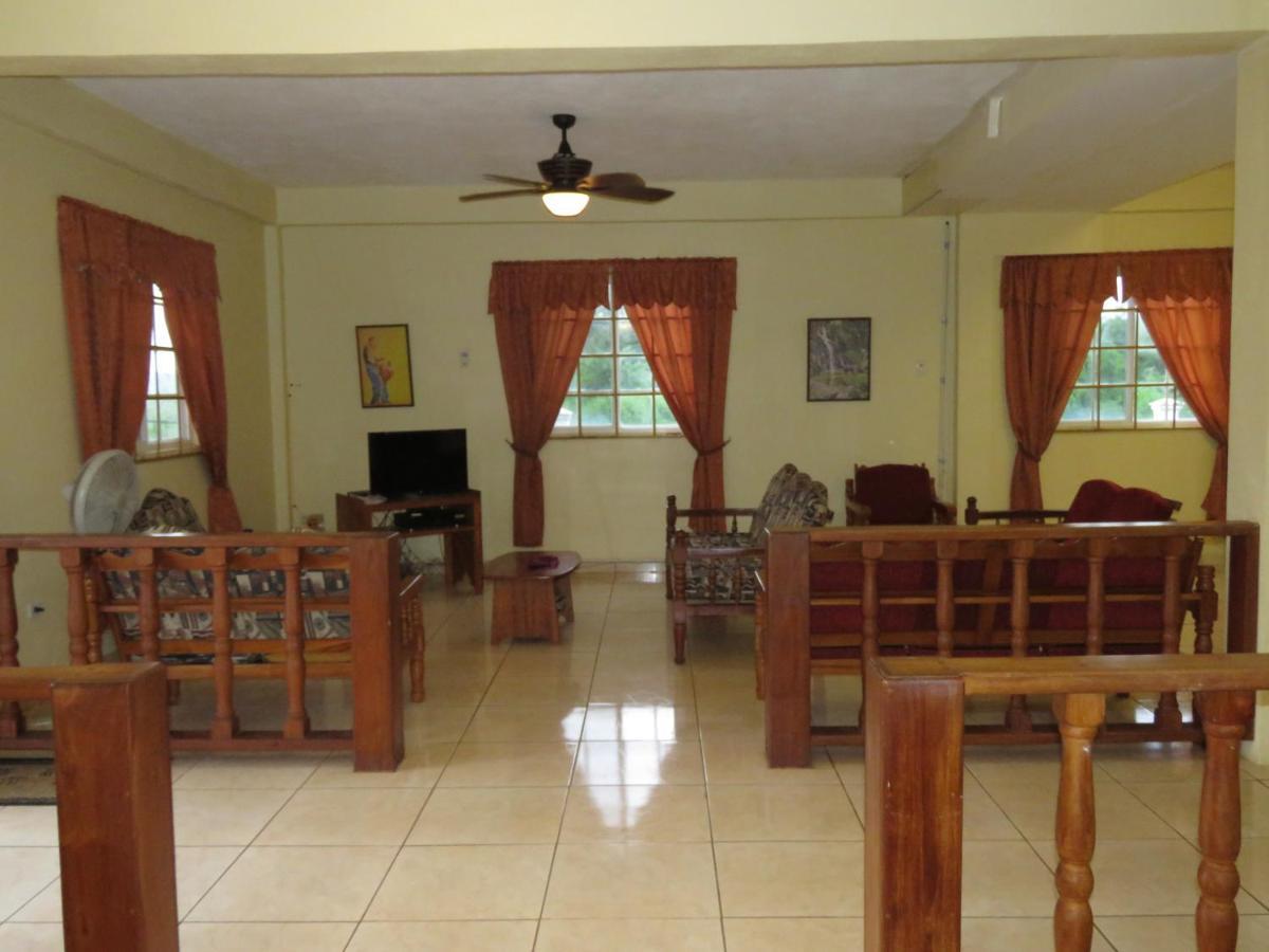 Oceanview Villa Buccoo ภายนอก รูปภาพ